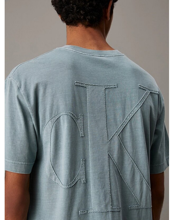 CALVIN KLEIN T-SHIRT CON LGO SUL RETRO APPLICATO