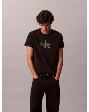 CALVIN KLEIN T-SHIRT CON MONOGRAMMA