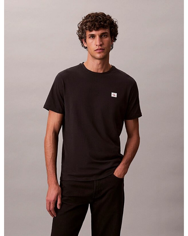CALVIN KLEIN T-SHIRT CON LOGO CUCITO CALVIN KLEIN T-SHIRT CON LOGO CUCITO