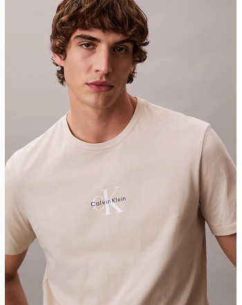 CALVIN KLEIN T-SHIRT CON MONOGRAMMA